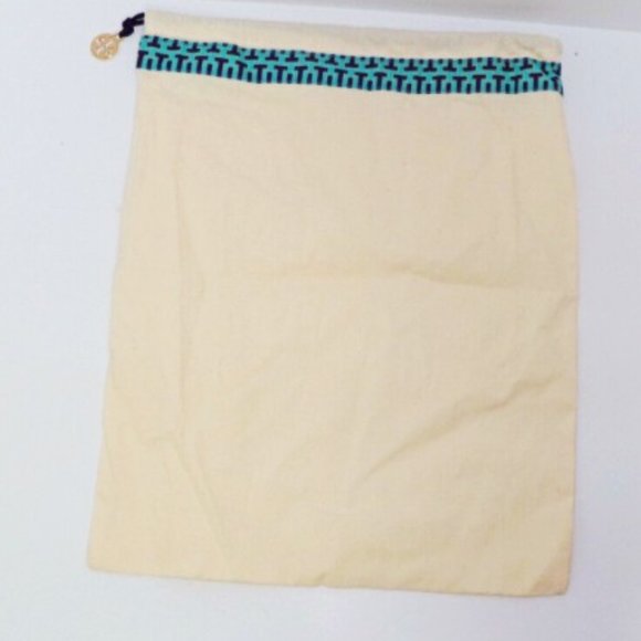 Tory Burch draw string dust bag 11 x 14 - Picture 1 of 2